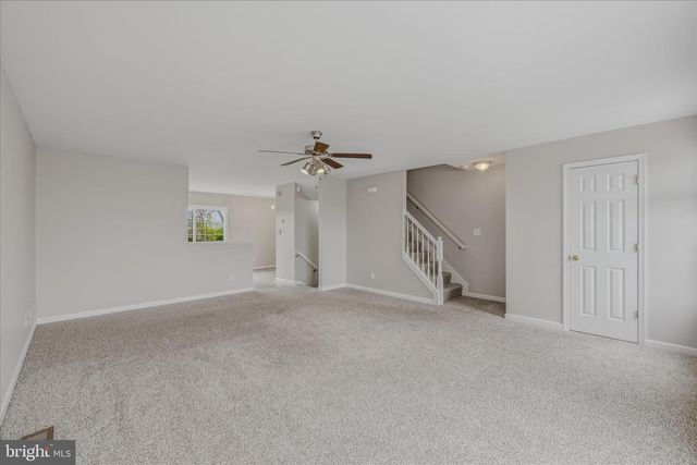 206 PONY CIR, Martinsburg, WV 25405