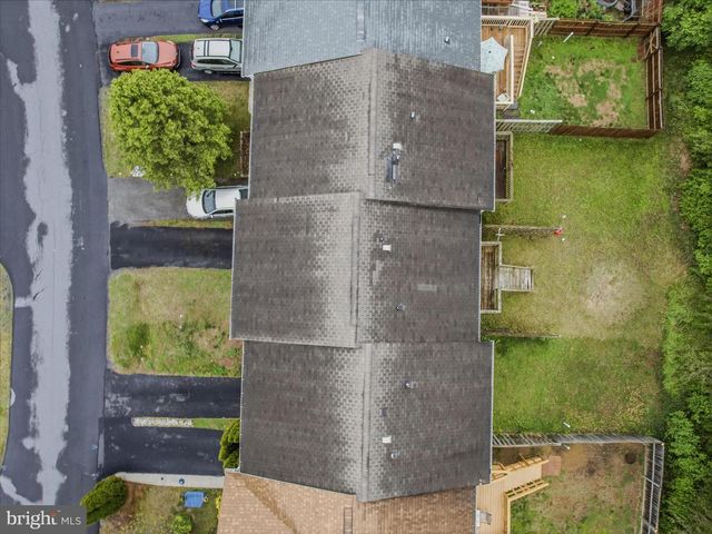 206 PONY CIR, Martinsburg, WV 25405