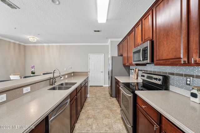 11251 CAMPFIELD Drive 1304, Jacksonville, FL 32256