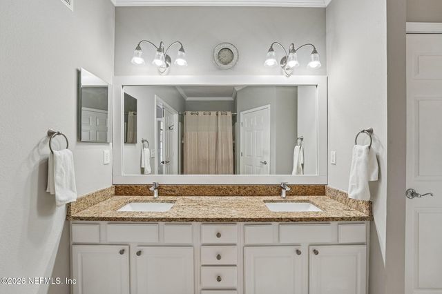 11251 CAMPFIELD Drive 1304, Jacksonville, FL 32256