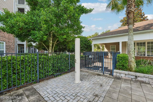 11251 CAMPFIELD Drive 1304, Jacksonville, FL 32256