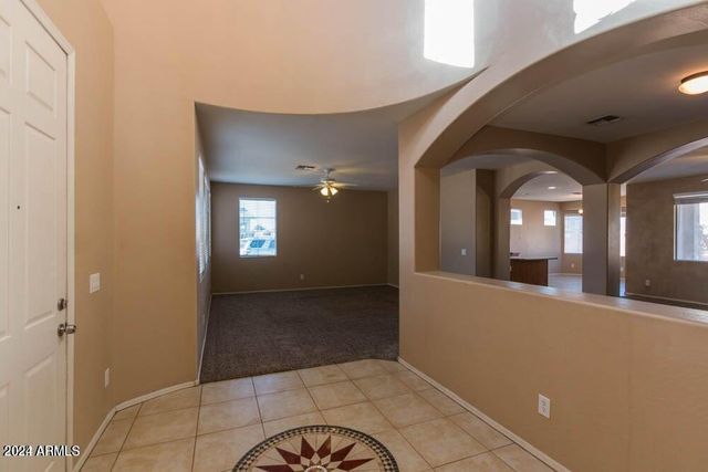 7242 W ELLIS Street, Laveen, AZ 85339