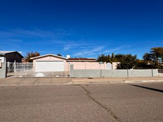 9401 Reba Avenue SW, Albuquerque, NM 87121