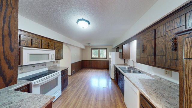 2260 147th Lane NE, Ham Lake, MN 55304