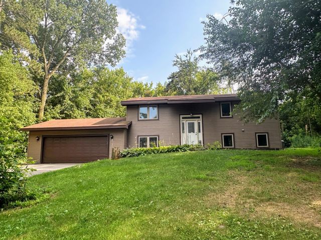2260 147th Lane NE, Ham Lake, MN 55304