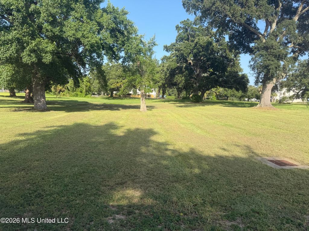 Alfonso Drive, Gulfport, MS 39507