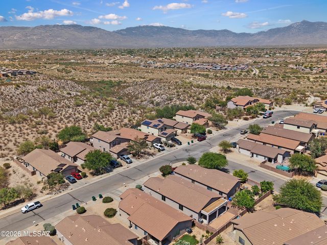 12850 E Red Iron Trail, Vail, AZ 85641