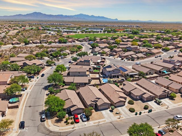 12850 E Red Iron Trail, Vail, AZ 85641