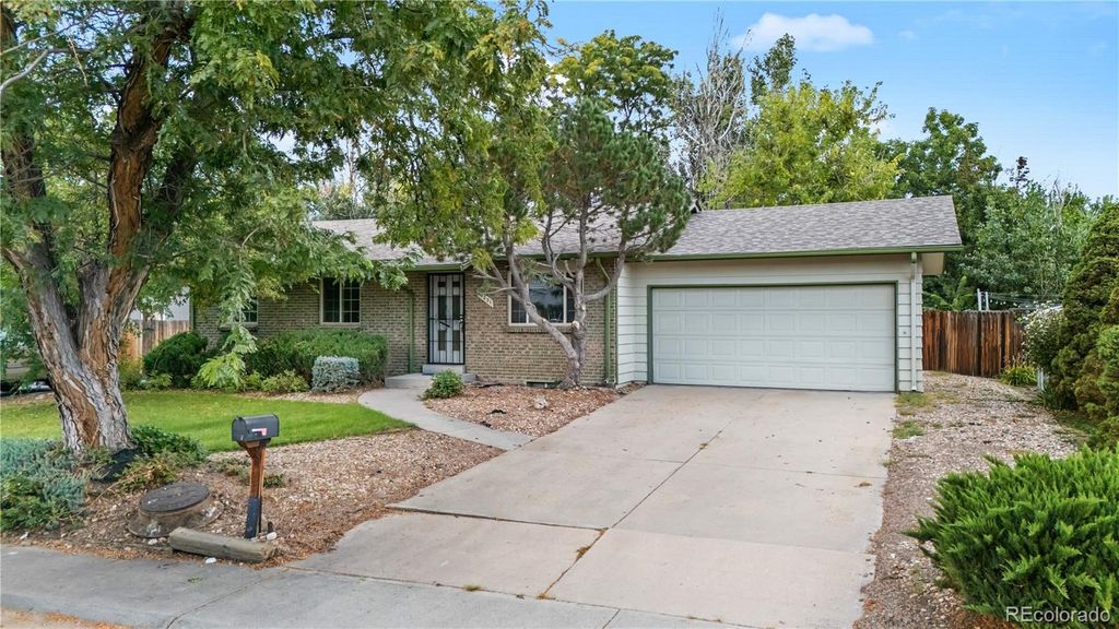 12831 E Mexico Avenue, Aurora, CO 80012