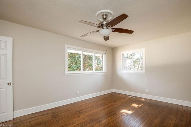 2033 Truelove Lane, Winston-salem, NC 27127