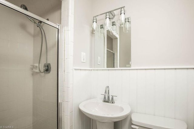 2033 Truelove Lane, Winston-salem, NC 27127