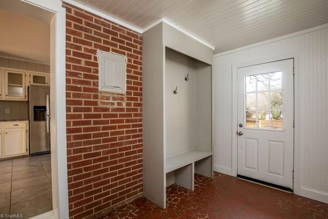 2033 Truelove Lane, Winston-salem, NC 27127