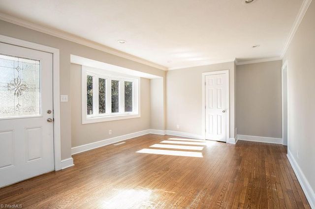 2033 Truelove Lane, Winston-salem, NC 27127