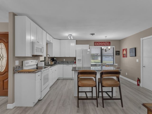 476 19th Place, Vero Beach, FL 32960