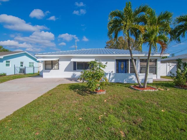 476 19th Place, Vero Beach, FL 32960