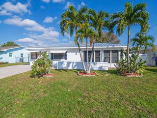 476 19th Place, Vero Beach, FL 32960