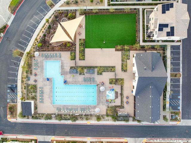 347 Sweet Pl, Fallbrook, CA 92028