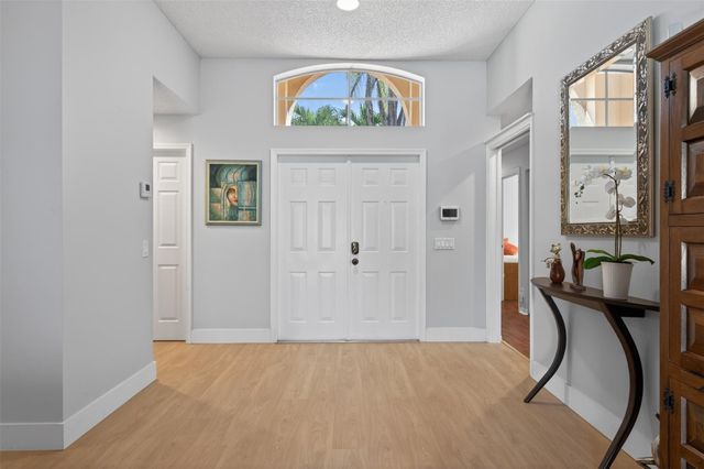 4042 Pinewood Lane, Weston, FL 33331