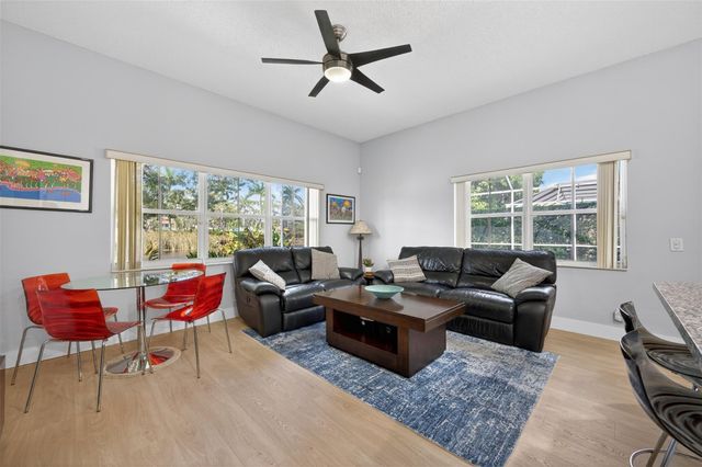 4042 Pinewood Lane, Weston, FL 33331