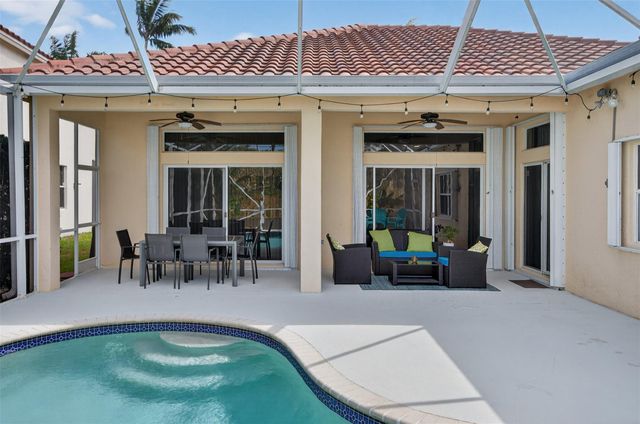 4042 Pinewood Lane, Weston, FL 33331