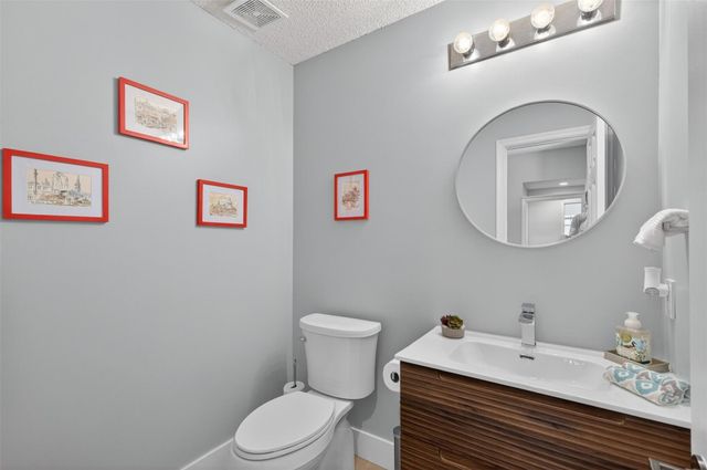 4042 Pinewood Lane, Weston, FL 33331