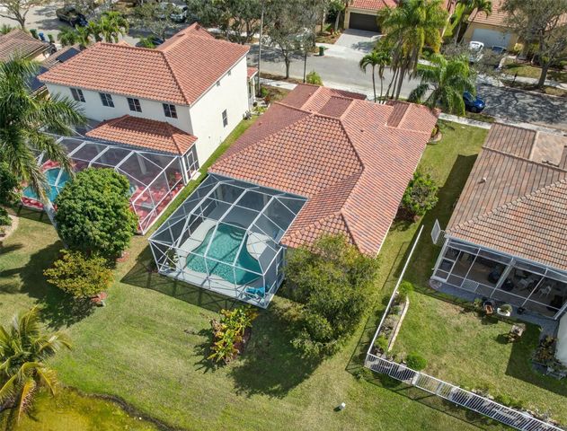 4042 Pinewood Lane, Weston, FL 33331