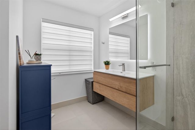 4042 Pinewood Lane, Weston, FL 33331