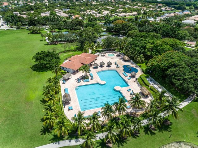 4042 Pinewood Lane, Weston, FL 33331