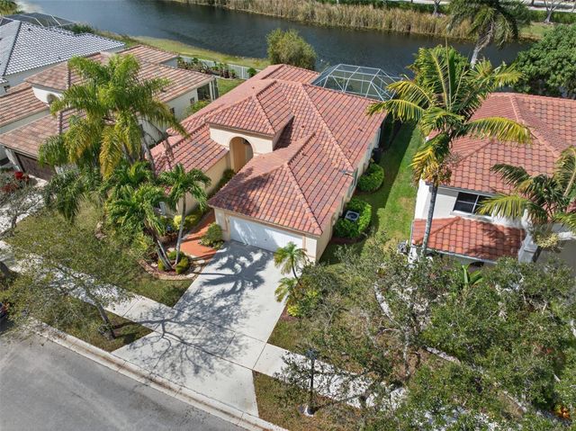 4042 Pinewood Lane, Weston, FL 33331