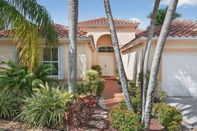 4042 Pinewood Lane, Weston, FL 33331