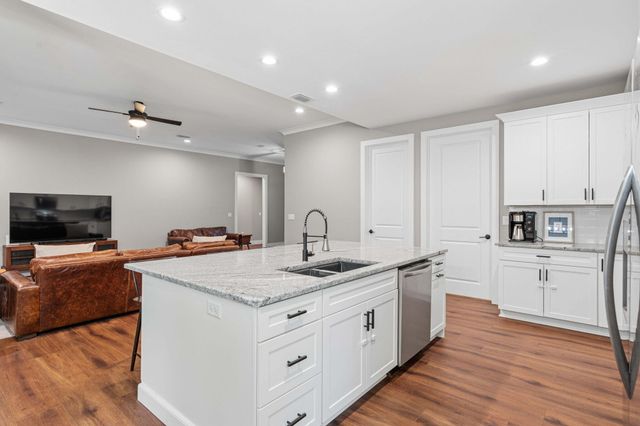 1652 Ponderosa Drive, Gulf Breeze, FL 32563