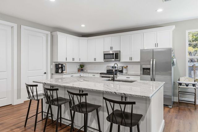 1652 Ponderosa Drive, Gulf Breeze, FL 32563