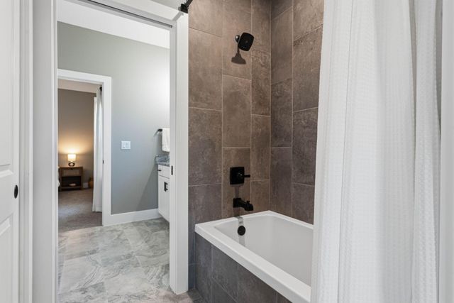 1652 Ponderosa Drive, Gulf Breeze, FL 32563