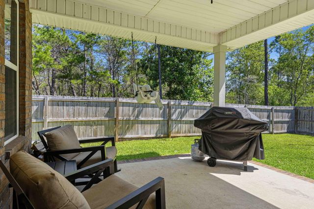 1652 Ponderosa Drive, Gulf Breeze, FL 32563