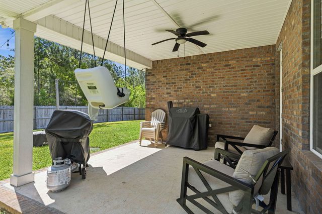1652 Ponderosa Drive, Gulf Breeze, FL 32563