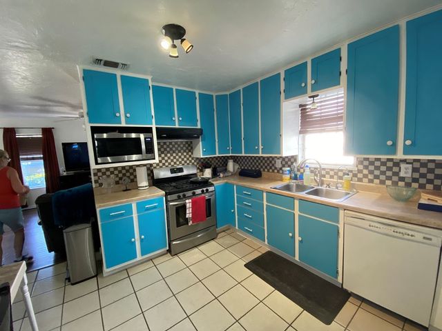 1858 W Twohig Avenue, San Angelo, TX 76901