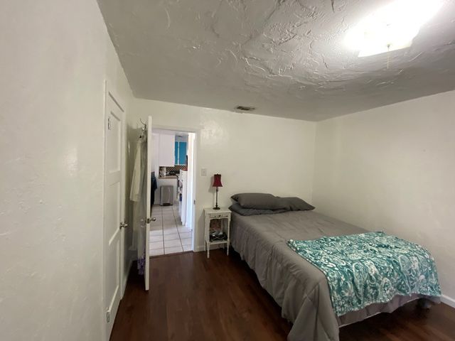 1858 W Twohig Avenue, San Angelo, TX 76901