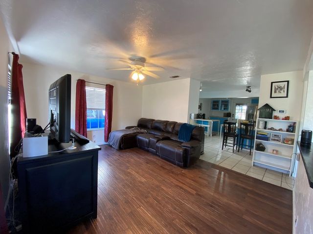 1858 W Twohig Avenue, San Angelo, TX 76901