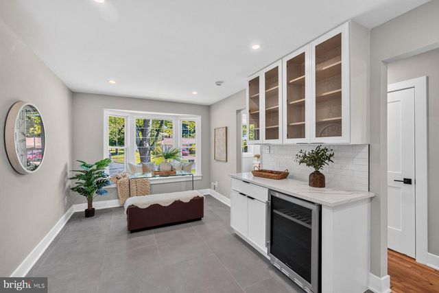 2610 SILVERDALE DR, Silver Spring, MD 20906