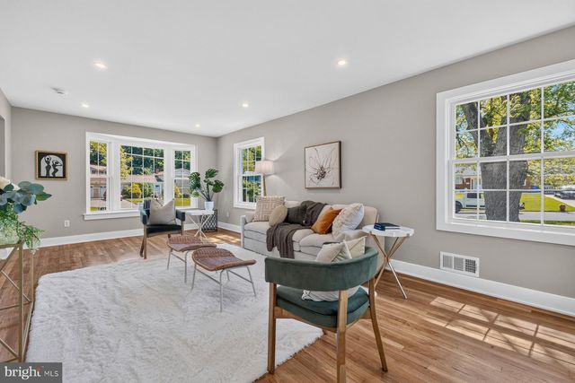 2610 SILVERDALE DR, Silver Spring, MD 20906