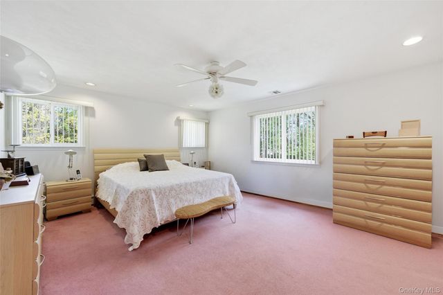 610 Beaver Lane, Ronkonkoma, NY 11779