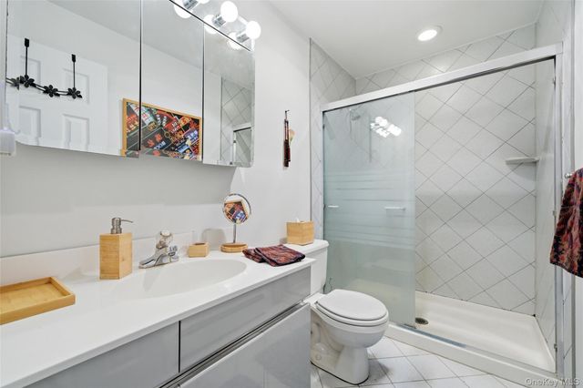 610 Beaver Lane, Ronkonkoma, NY 11779