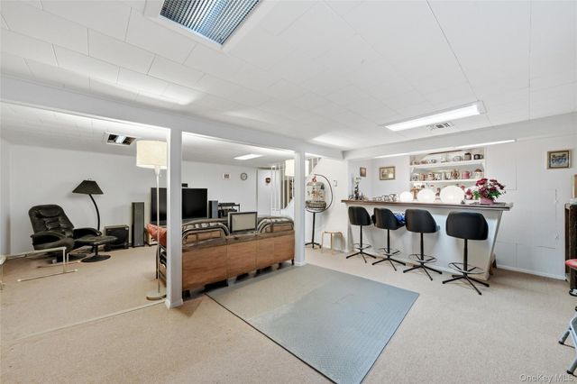 610 Beaver Lane, Ronkonkoma, NY 11779