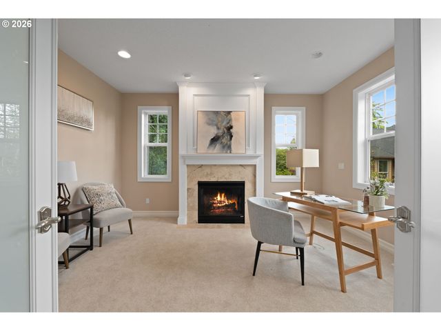 1033 Nw ELOISE Ln, Portland, OR 97229