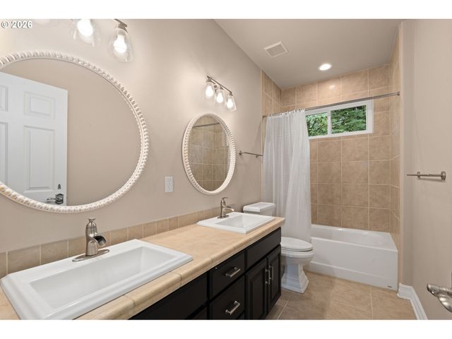1033 Nw ELOISE Ln, Portland, OR 97229