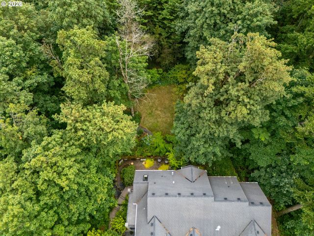 1033 Nw ELOISE Ln, Portland, OR 97229
