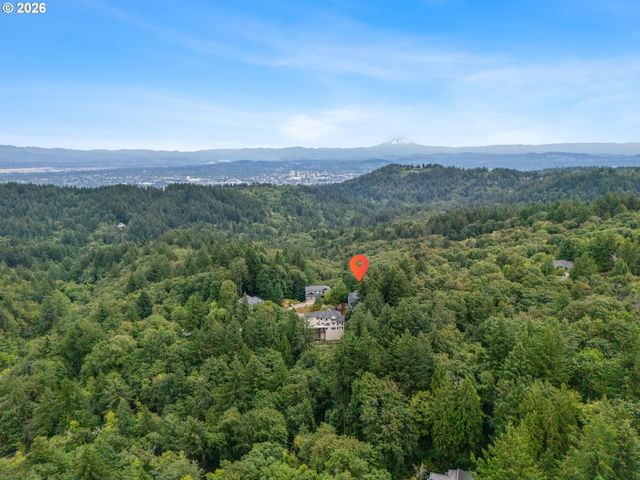 1033 Nw ELOISE Ln, Portland, OR 97229