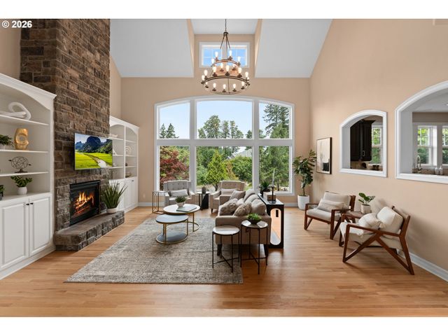 1033 Nw ELOISE Ln, Portland, OR 97229