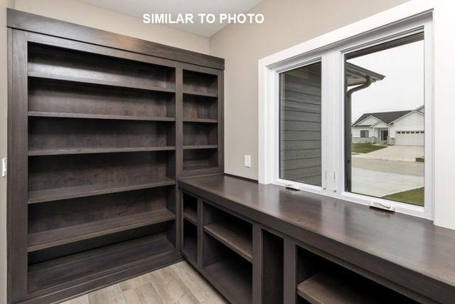 1113 Willow Drive, Huxley, IA 50124