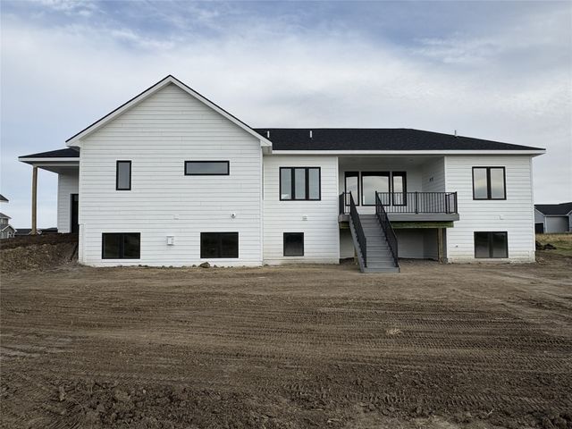 1113 Willow Drive, Huxley, IA 50124